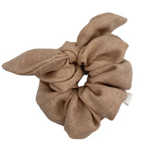 Load image into Gallery viewer, Bow Scrunchie: Copper beige
