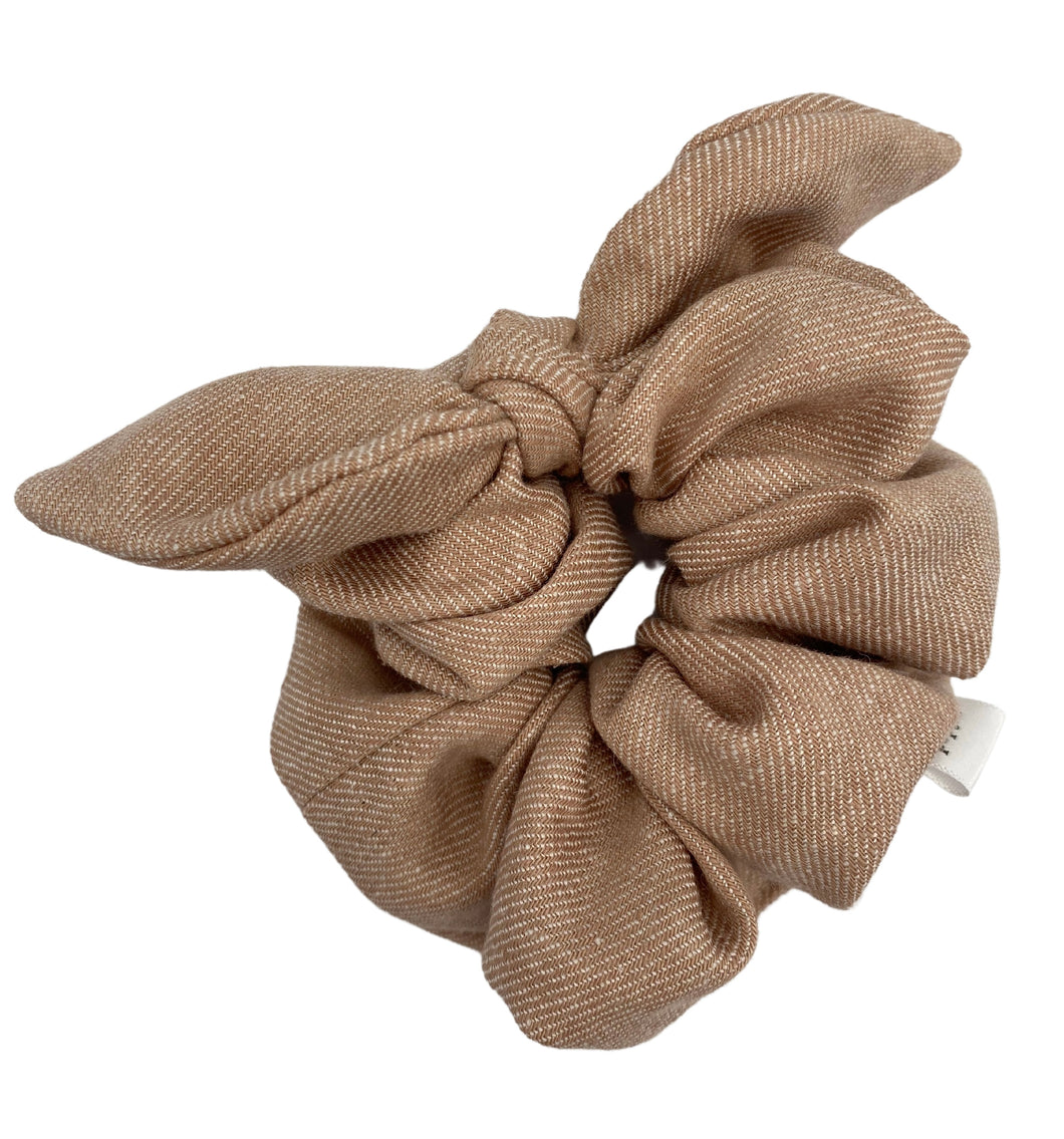 Bow Scrunchie: Copper beige