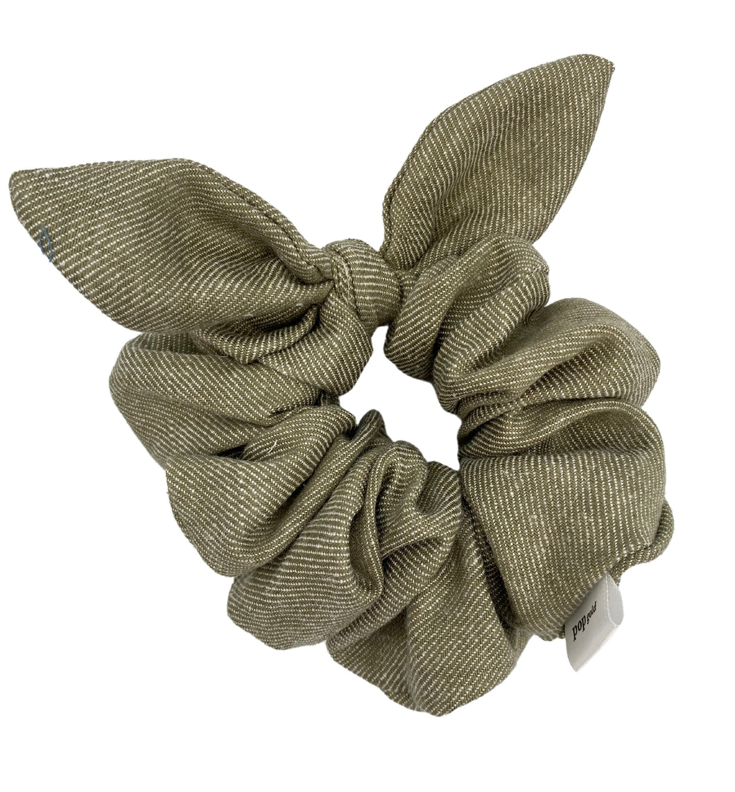 Bow Scrunchie: Laurel